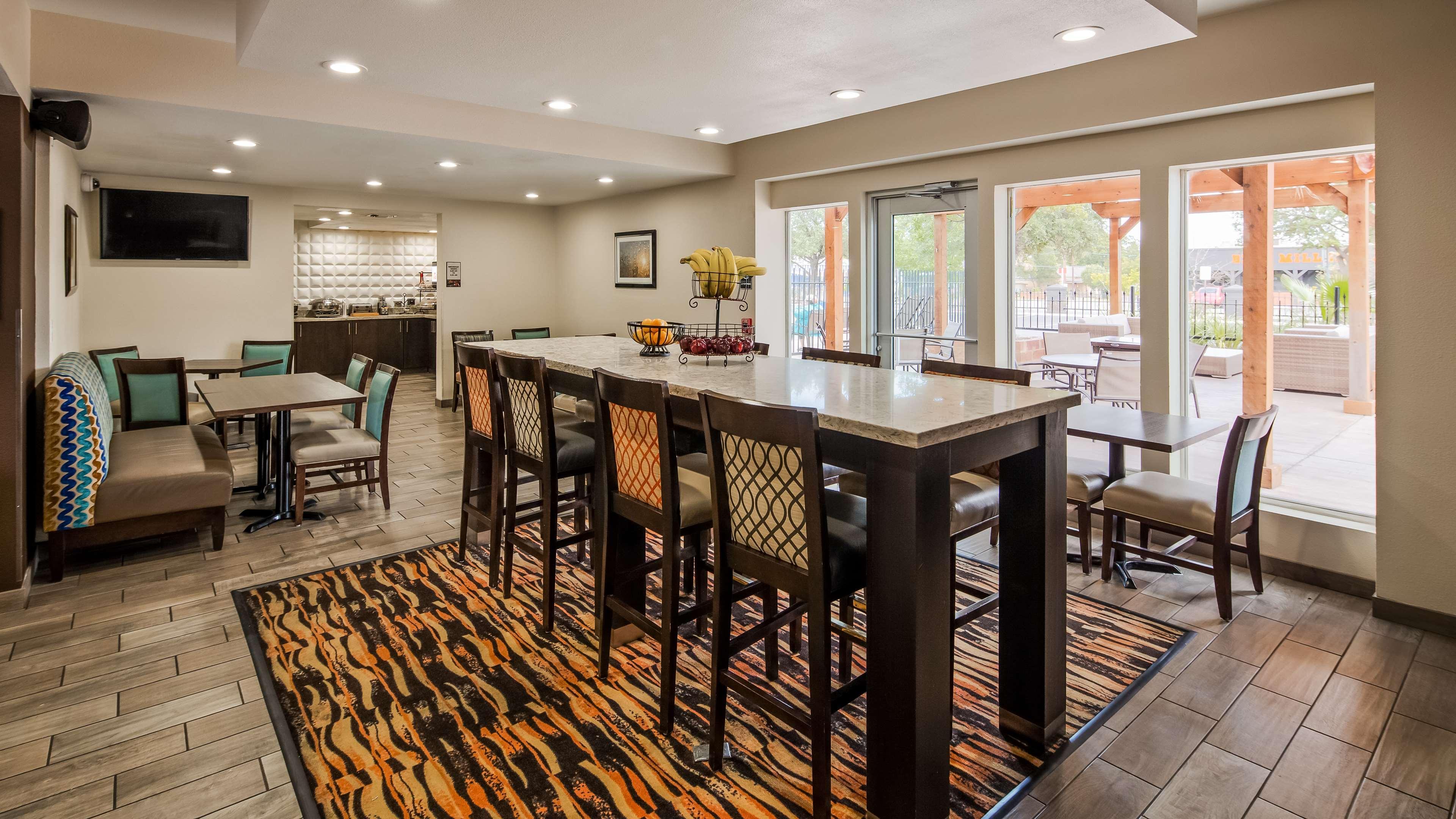 Best Western Plus Madison-Huntsville Hotel Екстериор снимка