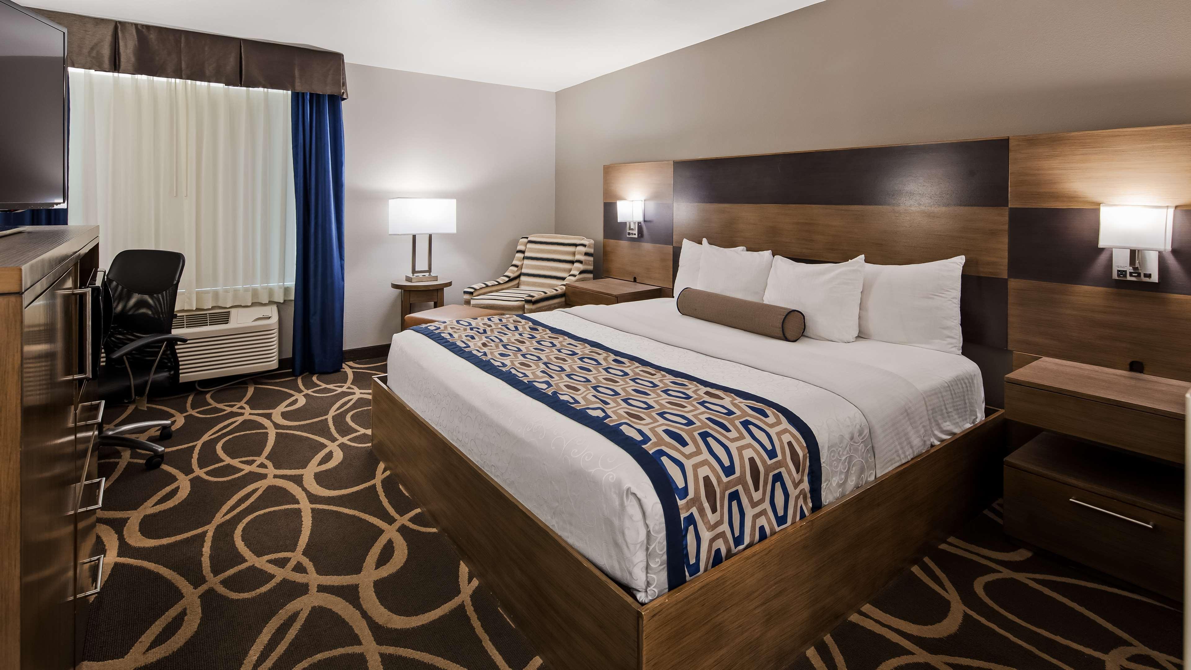 Best Western Plus Madison-Huntsville Hotel Екстериор снимка