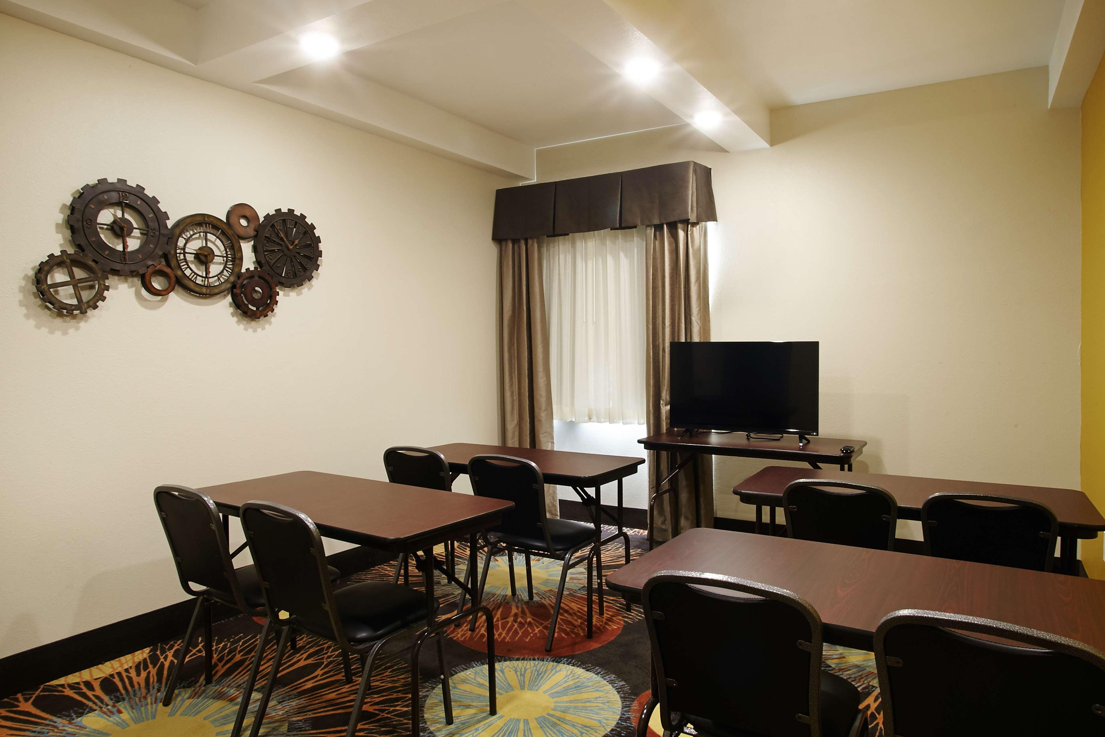 Best Western Plus Madison-Huntsville Hotel Екстериор снимка