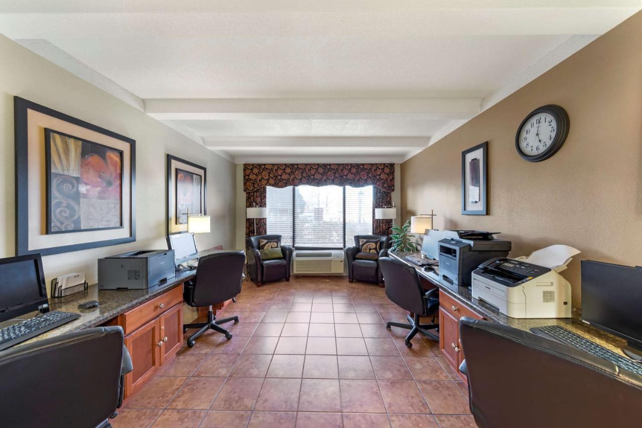 Best Western Plus Madison-Huntsville Hotel Екстериор снимка